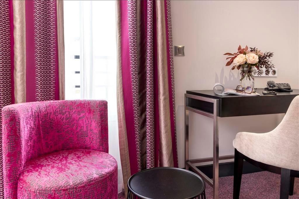 Hotel Gustave Париж Екстериор снимка