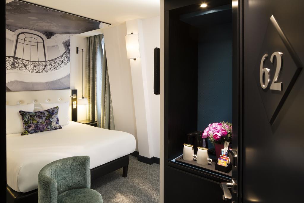 Hotel Gustave Париж Екстериор снимка